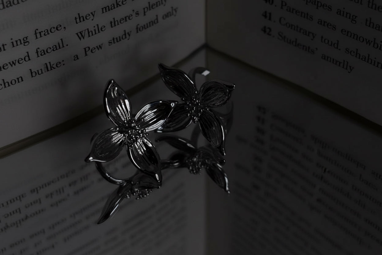 Floral ring - velora studio 