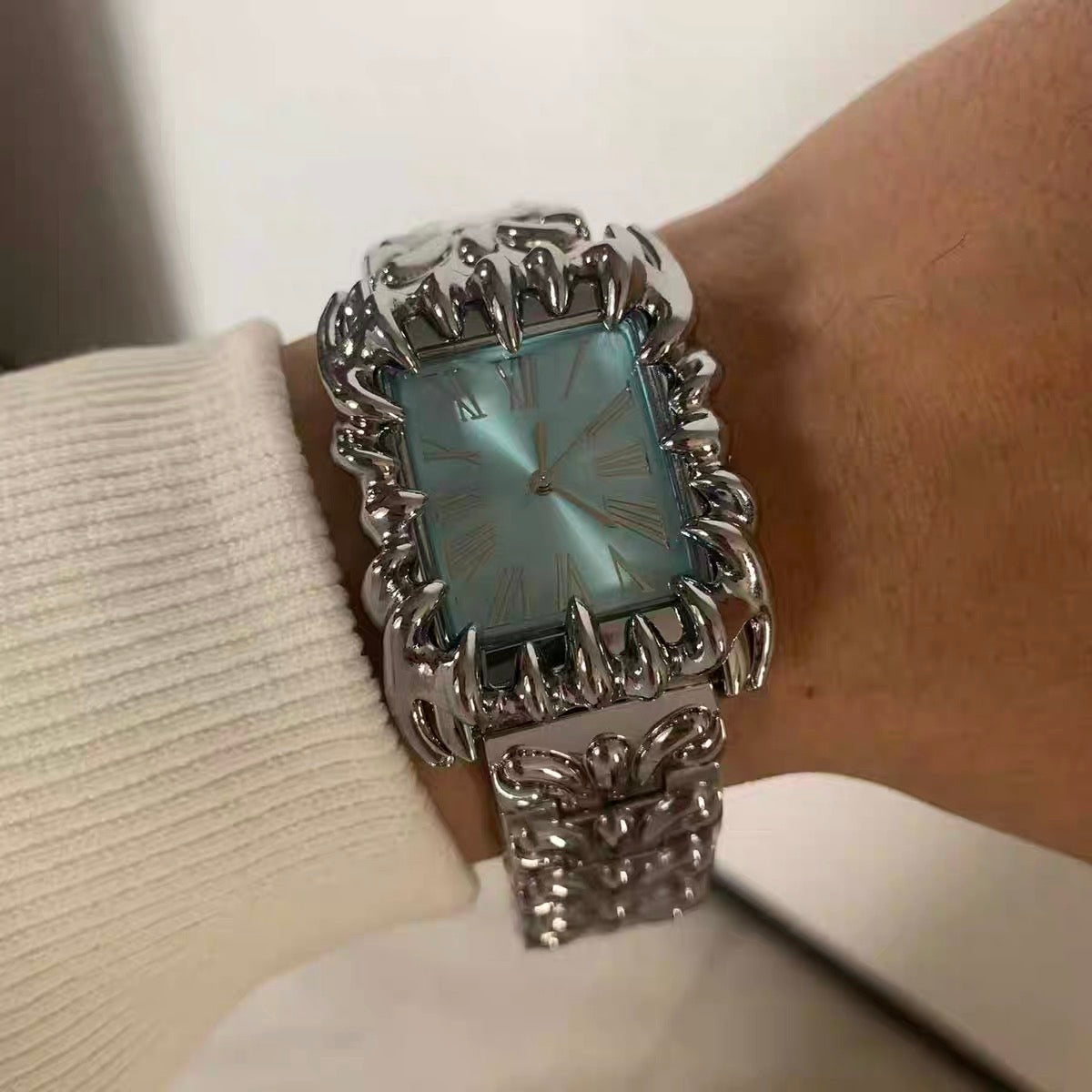 Aurelian Watch - velora studio 