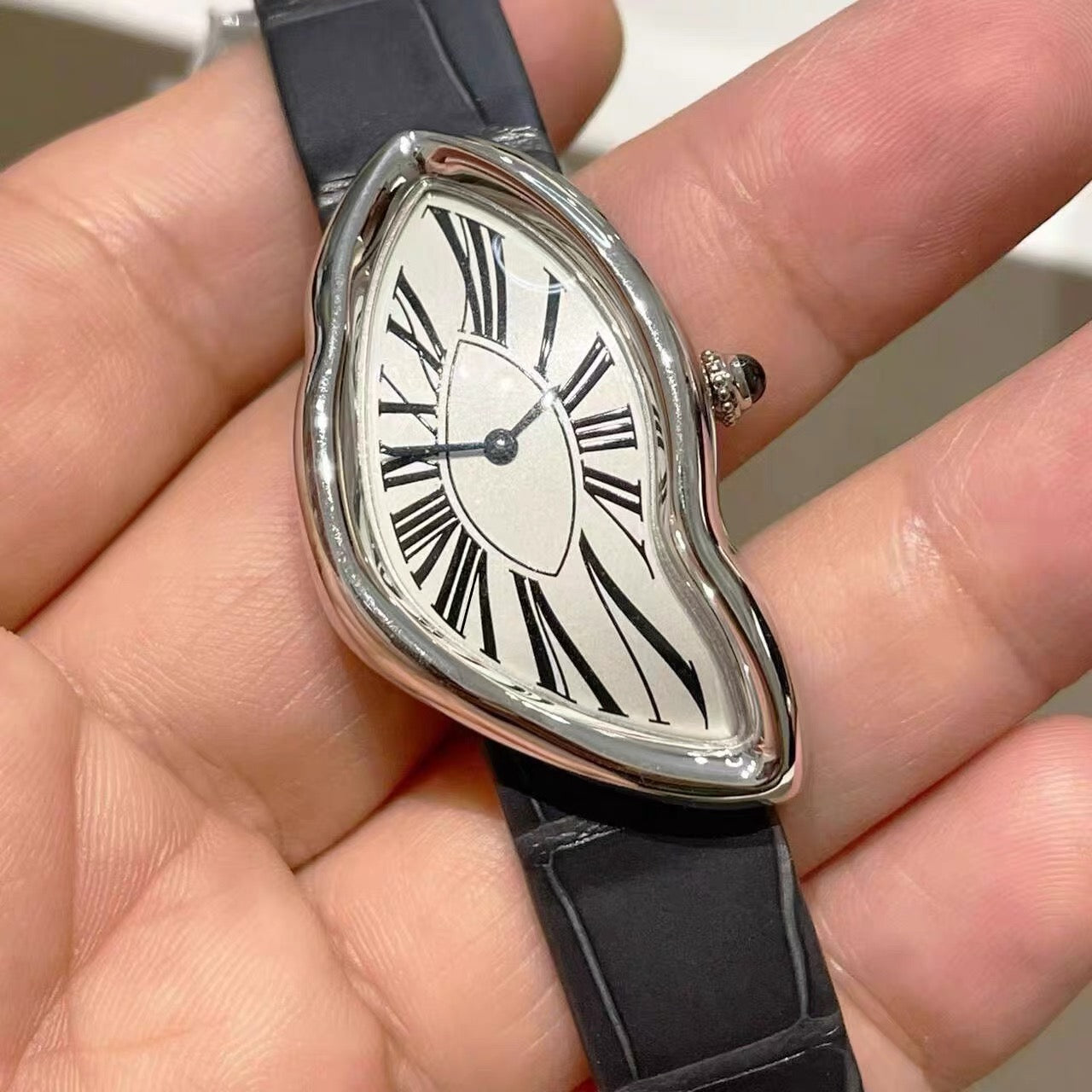 Velora Melté — Sculpted Timepiece - velora studio 