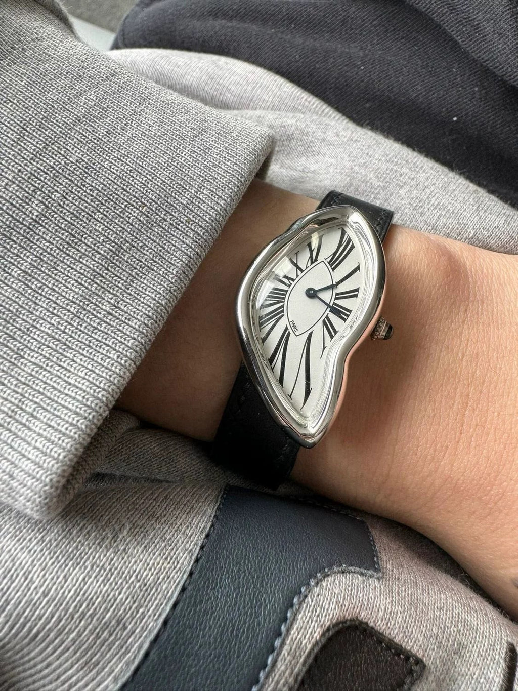 Velora Melté — Sculpted Timepiece - velora studio 