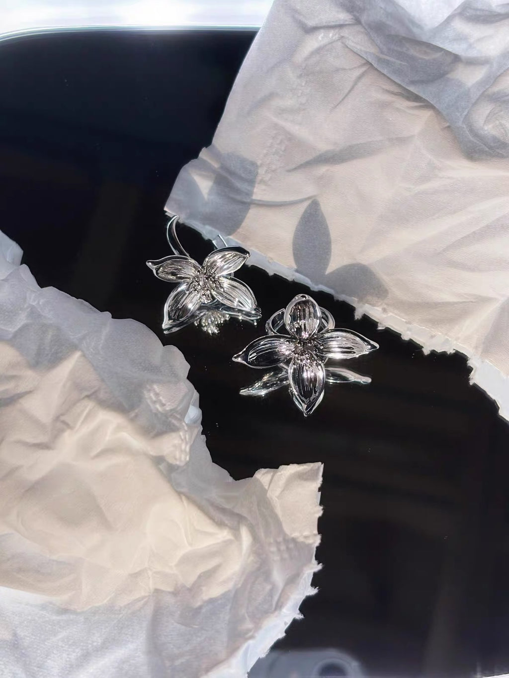 Floral ring - velora studio 
