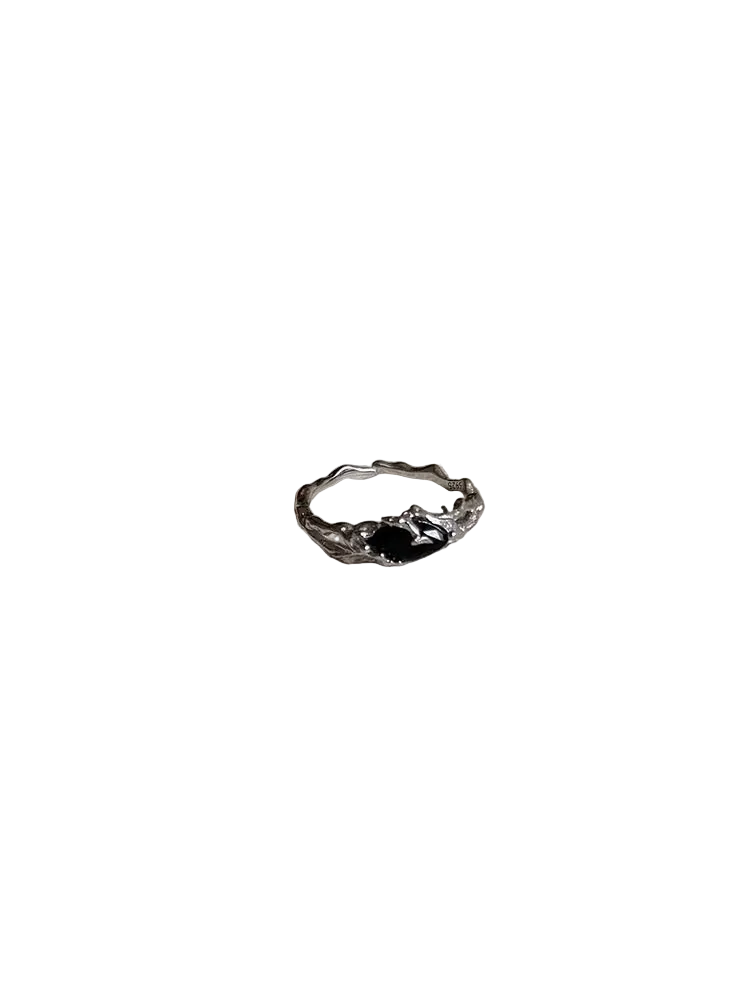 Onyx Ring - velora studio 