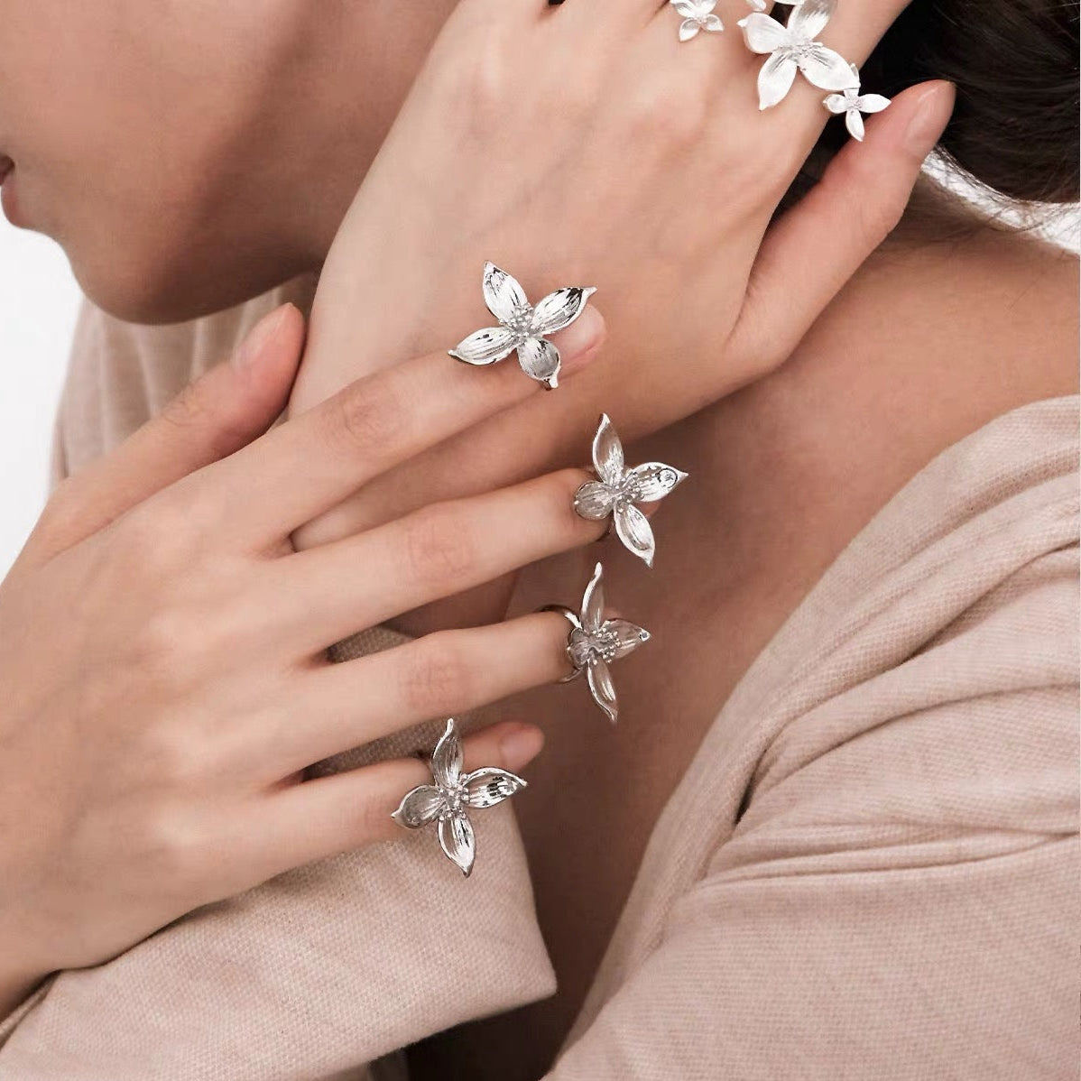 Floral ring - velora studio 