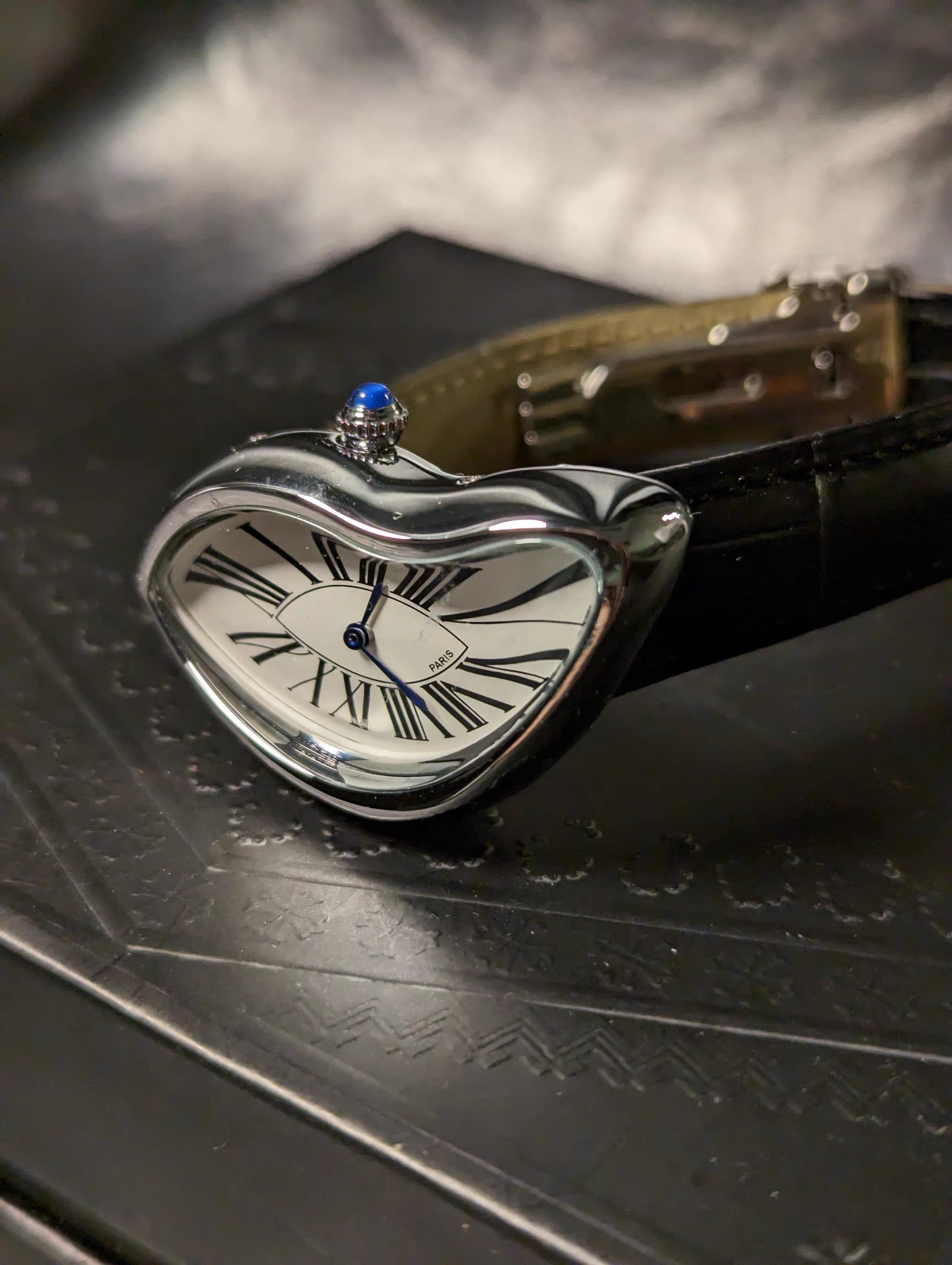 Velora Melté — Sculpted Timepiece - velora studio 