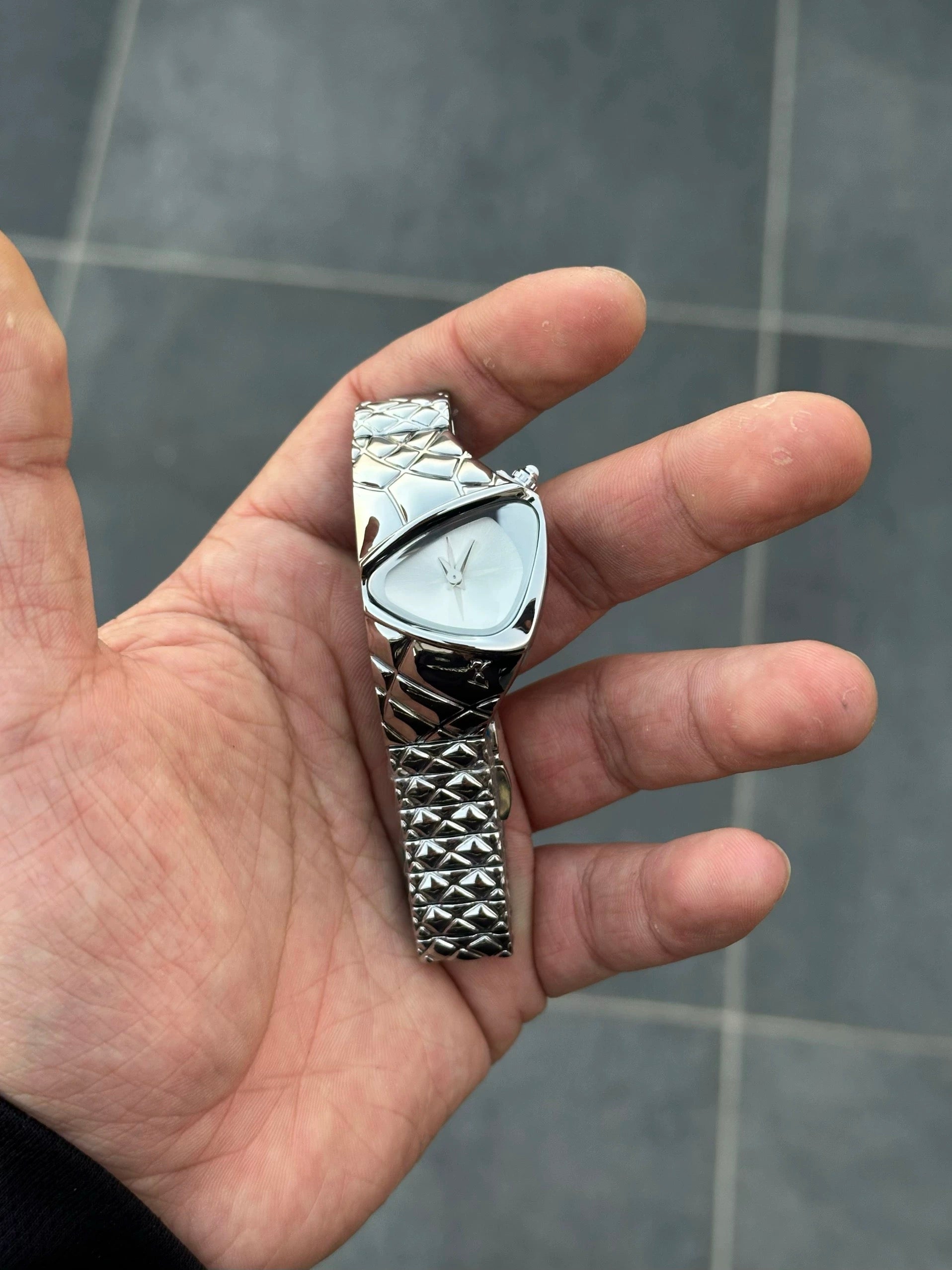 Chrome Futural - velora studio 