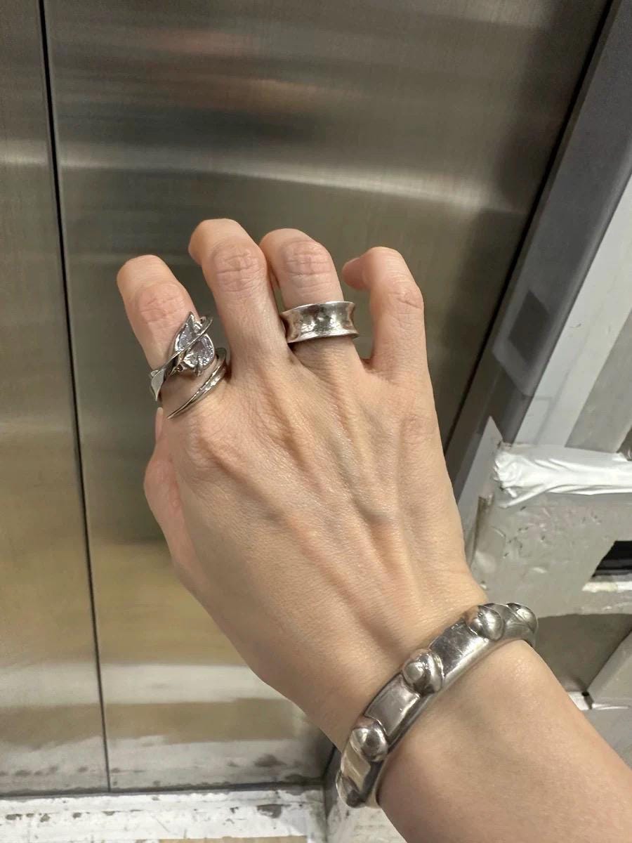 velora Serpent Ethereal Leaf Ring - velora studio 