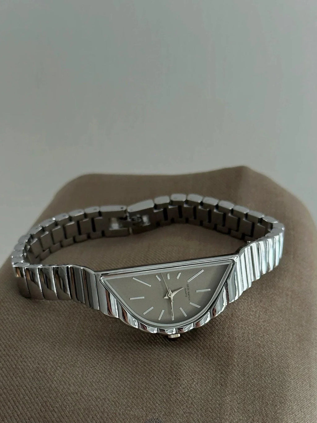 Velora Apex Watch Triangular Minimalist Steel Timepiece - velora studio 