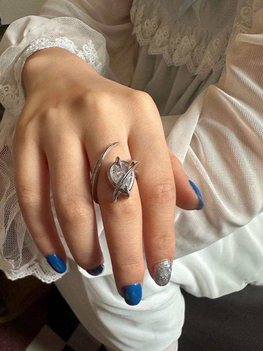 velora Serpent Ethereal Leaf Ring - velora studio 