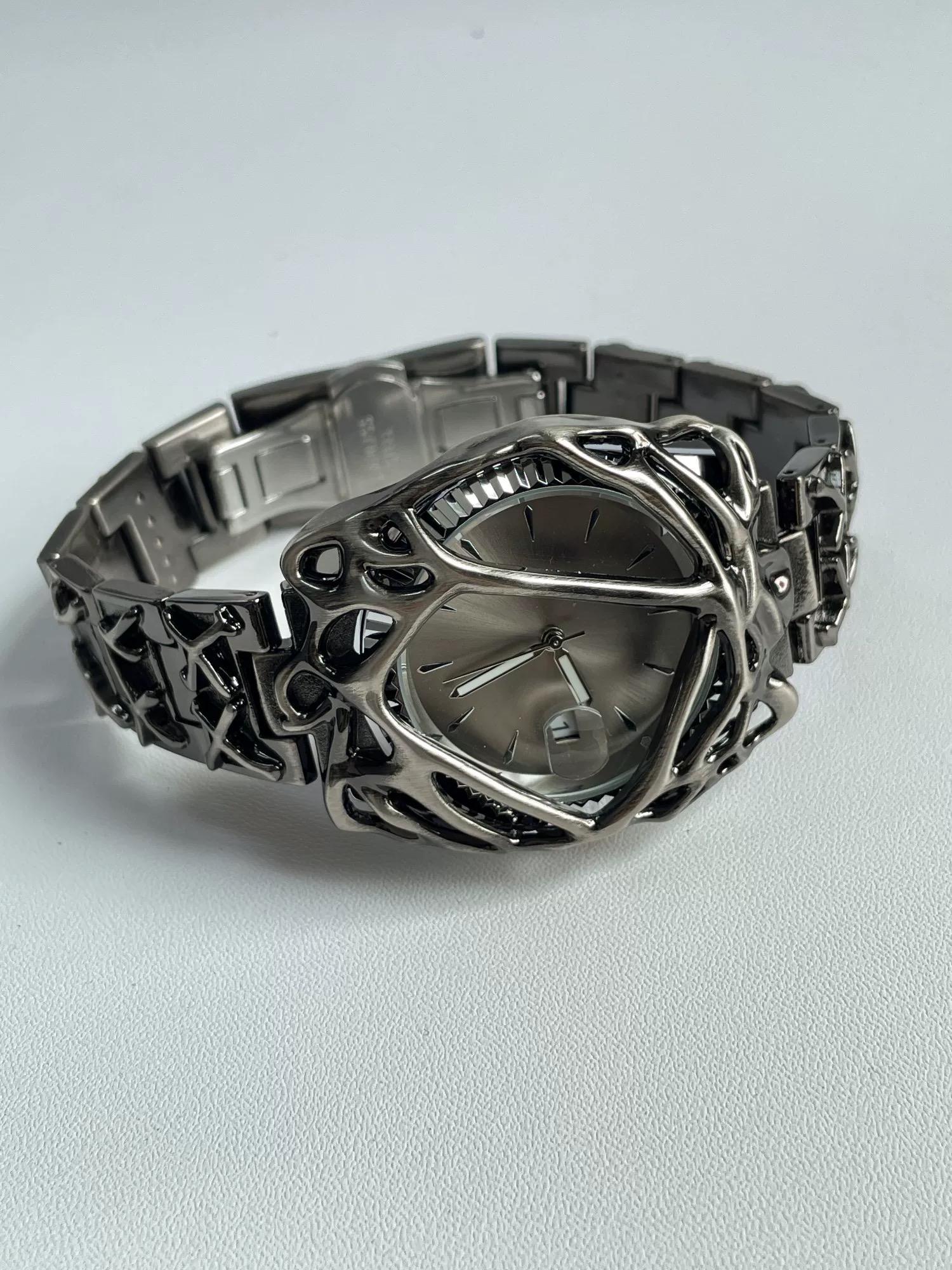 Velora Aether Watch - velora studio 